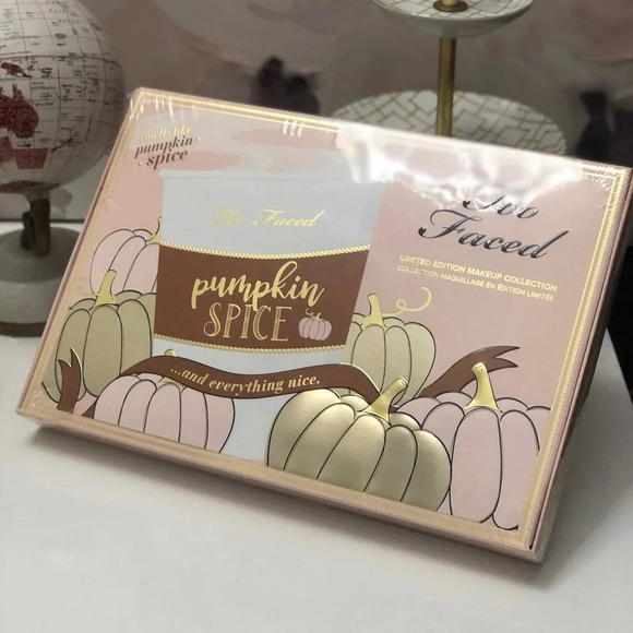 - Too Faced Limited  Pumpkin Spice & Everything set - Picture 3 of 4
